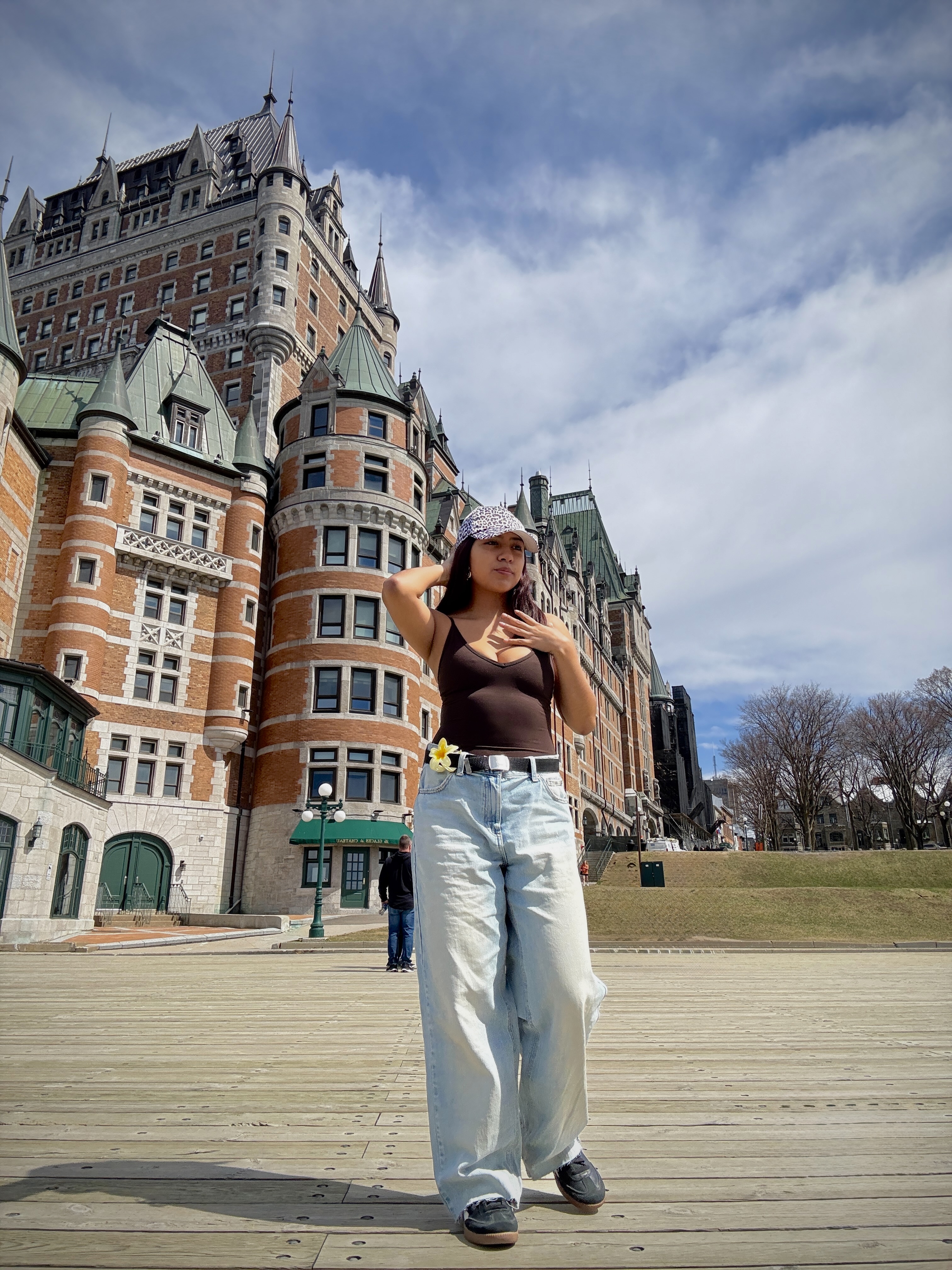 Mishel en el Château Frontenac, Quebec City